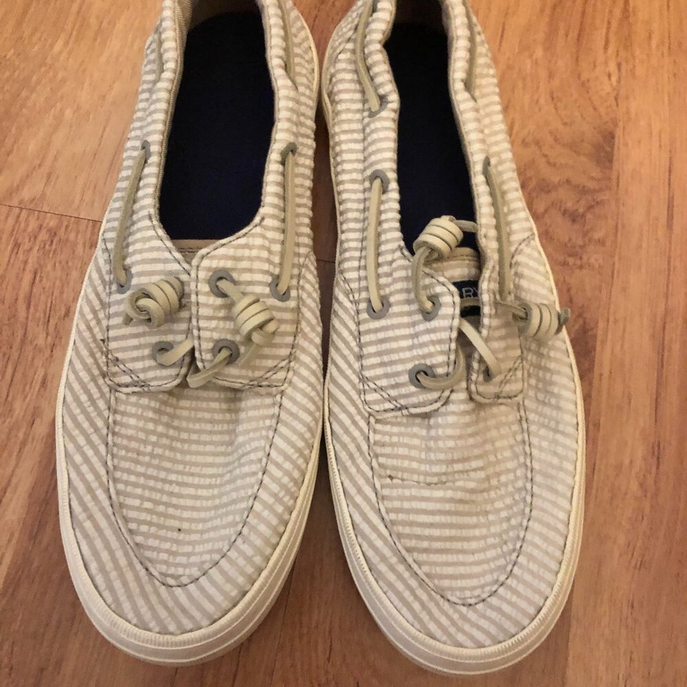 Sperry Crest Vibe Seersucker Boat Shoes Gray/White Women's Size 8.5
